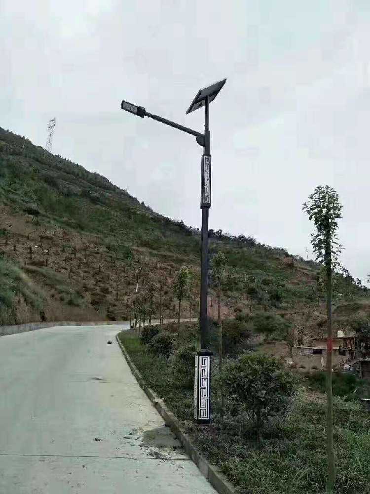 尉犁县仿古太阳能路灯
